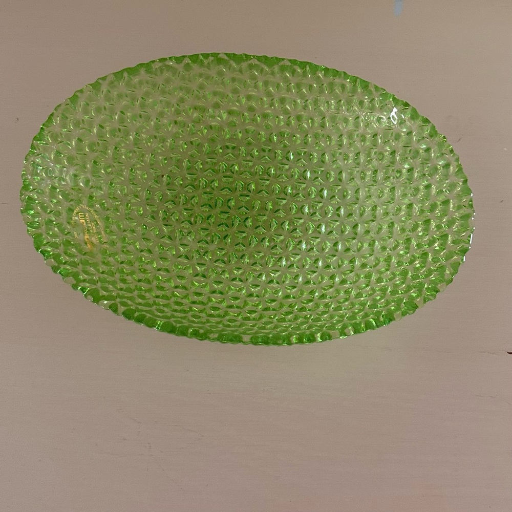 Akcam Turkish Oval Art Glass Bowl Textured Green 9 X 6 X 2